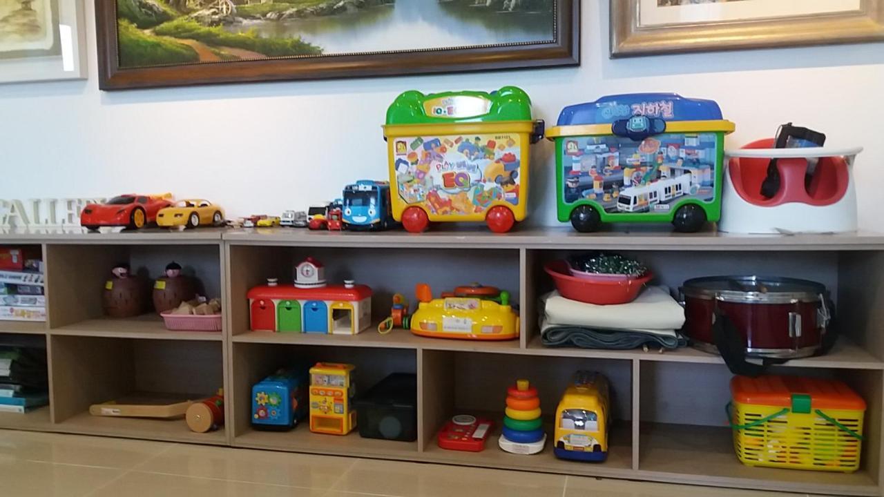Forest Of Color Pension Hongcheon Εξωτερικό φωτογραφία