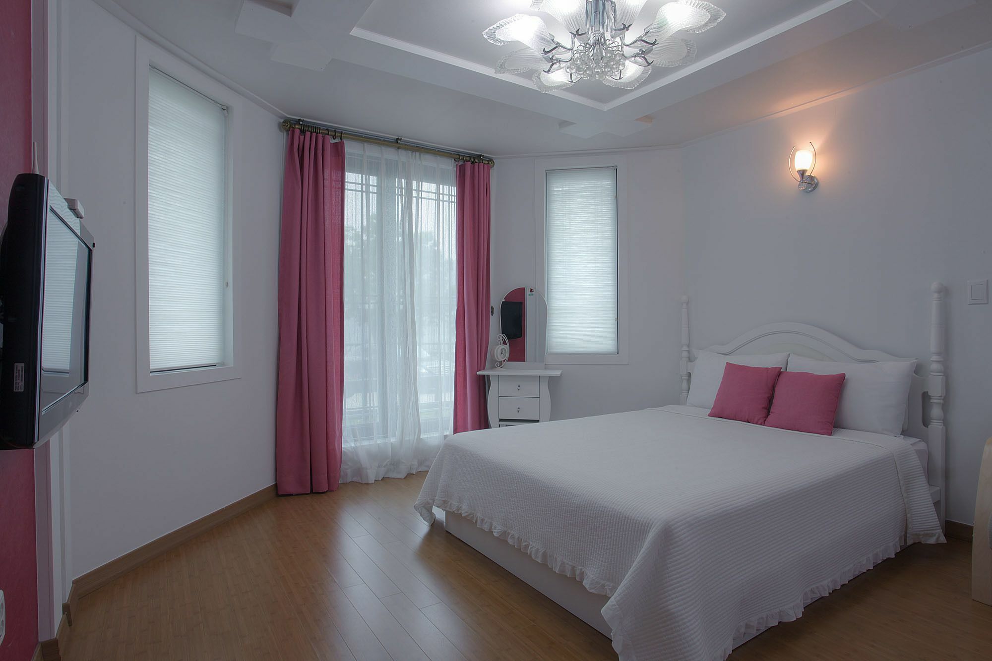 Forest Of Color Pension Hongcheon Εξωτερικό φωτογραφία